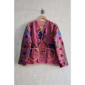 Chaqueta de Algodón Bordada y Acolchada Hecha a Mano con Diseño Khambadiya, Transpirable, Estilo Bohemio, con Parches, Cuello Alto, Estilo Indio Vintage - Product Image 1