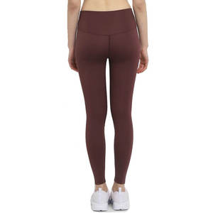 Ensemble de yoga sans couture 2 pièces pour femme : Leggings taille haute et brassière de sport rembourrée – Tenue de fitness et survêtement - Product Image 6