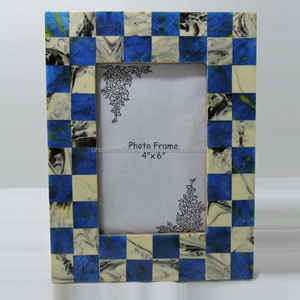 Cadre photo en résine tendance pour les décorations de salon et de chambre directement de l'Inde par UCI - Product Image 2