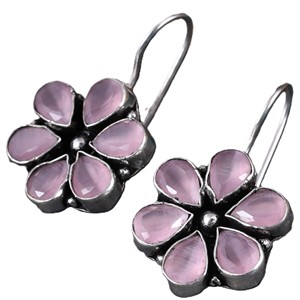Pendientes colgantes florales de plata oxidada |   Pendientes Colgantes de Piedra de Doble Color |   Joyería Boho Hecha a Mano para Mujer, para Regalo |   Venta al por mayor - Product Image 2
