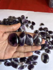 พลอยอัญมณีทรงหลวมผลิตจากคริสตัลพลอยพลอยจากเชฟรอนอเมทิสต์สีม่วงธรรมชาติให้พลังงานสูงออกแบบได้ตามต้องการ - Product Image 3