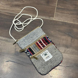 Bolso bandolera de cáñamo del Himalaya hecho a mano 2025 con 3 bolsillos con cremallera, bolso de viaje ecológico para teléfono, tarjetas y efectivo - Product Image 2