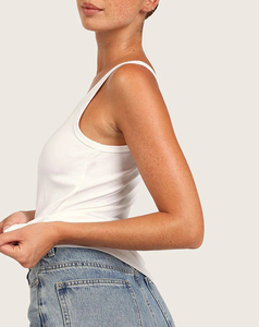 Débardeur streetwear personnalisé pour femme, col rond, sans manches, en tissu polyester tricoté, longueur standard, respirant, uni sur le devant - Product Image 5
