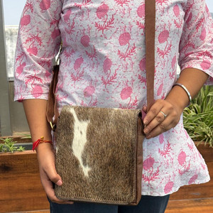 New Wholesale Cowhide <b>Messenger</b> Handbag High Quality Luxury Genuine Leather Flap Satchel Crossbody Shoulder <b>Bags</b> for <b>Men</b> & Women - Product Image 4