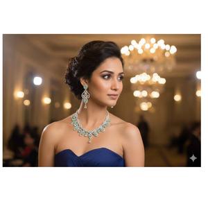 Conjunto de collar de latón de alta calidad con acabado antiguo para festivales y regalos, disponible para la venta. - Product Image 1