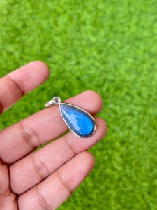Colgante de Labradorita Azul Natural Multicolor, Colgante Hecho a Mano en Plata de Ley 925, Joyería de Labradorita con Destellos Coloridos, Gemas al por Mayor - Product Image 5