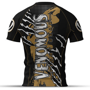 Maillot de compression d'entraînement personnalisé à manches courtes Venomous Gold Reaper, motif noir, or et blanc - Product Image 3