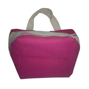 Bolsa de lona de algodón orgánico con asa de compras de regalo de Playa Grande personalizada con diseño de rayas serigrafiadas personalizadas - Product Image 5