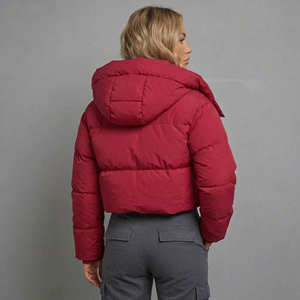 Blouson Bomber d'hiver matelassé en polyester pour femme, style urbain, avec capuche zippée, rembourrage en coton, teint et brodé sur mesure, motif camouflage, OEM - Product Image 3