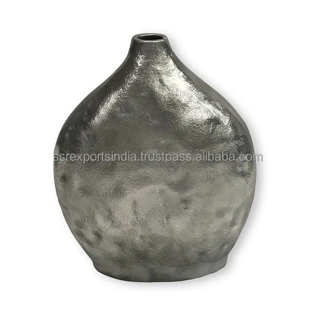 Modern Indian Exporter Hammered Handcrafted Metal Aluminum Vase Home Decor Flower Vase for Garden Decoration from India