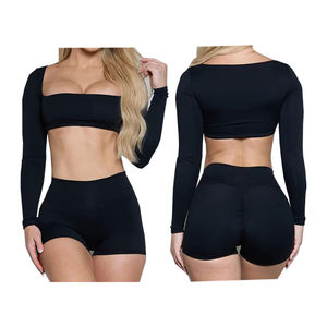 ชุดออกกำลังกายสองชิ้นสำหรับผู้หญิง OEM สำหรับฤดูร้อน เสื้อกล้ามครึ่งตัว กางเกงโยคะเอวสูง กางเกงขาสั้นทรง Biker ผ้าระบายอากาศ ผสมสแปนเด็กซ์/โพลีเอสเตอร์ - Product Image 2