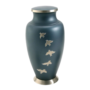 Urnes funéraires pour adultes en laiton de haute qualité avec motif d'oiseau en vol, finition en étain et couleur bleue, pour cendres humaines - Product Image 1