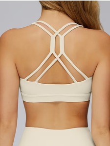 Conjunto Deportivo Ergonómico de 2 Piezas para Mujer, Sujetador Deportivo con Paneles Acanalados y Leggings de Cintura Alta que Moldean la Figura - Product Image 4