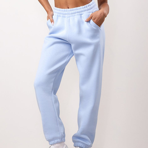 Joggers en molleton de coton pour femmes, coupe droite, oversize, jambe large, personnalisables avec logo, pour l'automne, le sport et la gym - Product Image 1