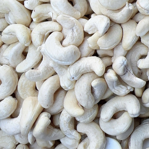 Oferta Especial: Nueces de Anacardo Crudas SK1 de Vietnam con Tamaño de Corte Personalizado a Precios Económicos - Product Image 1