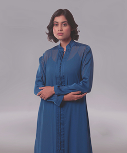 Elegante Vestido Largo Informal Estilo Occidental en Georgette Azul con Diseño Frontal y Prenda Ligera para Uso Diario y Oficina - Product Image 3