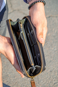 Cartera de Hombre Personalizada de Cuero de Grano Completo con Cierre de Cremallera, Hecha a Mano, de Cuero Genuino, para Hombre y Mujer, Estilo Vintage - Product Image 3