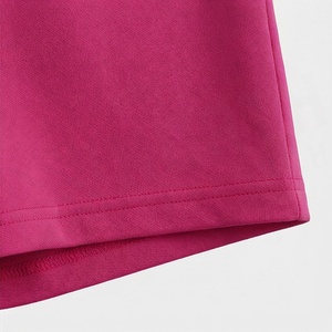 Ensemble 2 pièces tricoté pour femme : T-shirt à col rond et manches courtes et short au-dessus du genou, imprimé métallisé, coupe décontractée, printemps - Product Image 6