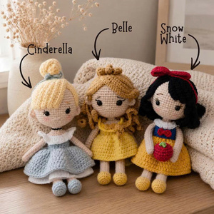 Muñeco de Ganchillo para Bebé - Juguete Educativo Unisex Escala 1:4 Tamaños 25-28cm Hecho a Mano con Algodón Ecológico con Accesorios - Product Image 2