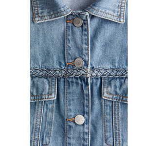 Ensemble veste en jean tressée personnalisée OEM pour femme et jean assorti, délavage clair, style streetwear vintage - Product Image 4