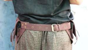 Wholesale Handmade 100% Genuine Leather Waterproof Unisex Hiking Jogging Eco Friendly Belt Bum Bag - Product Image 5
