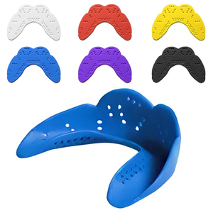 Protector Bucal de Silicona de Grado Médico de Alta Calidad, Ajustable y Personalizado, con Capa Interior Suave con Absorción de Impactos para Deportes, Colores y Logotipos Personalizados - Product Image 5