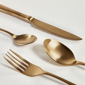 Vaisselle à la main en acier inoxydable plaqué or mat ensemble de couverts avec poignée martelée pour restaurant fête de mariage et hôtel - Product Image 2
