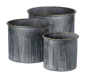 Juego de 3 Macetas de Metal Galvanizado Vintage al por Mayor, Macetas Rústicas Acanaladas Tipo Barril para Jardín, Decoración del Hogar y Exteriores - Product Image 1
