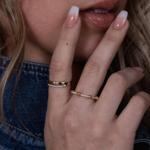 Anillo de Eternidad Minimalista de Oro Sólido de 18K con Diamantes Redondos de Corte Brillante en Forma de Bola, Unisex, para Uso Diario - Product Image 2