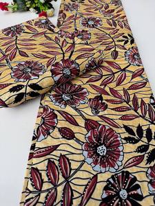 Tissu imprimé à la cire africaine Hitjem Export avec des motifs colorés et une sensation de coton doux pour les vêtements et la mode - Product Image 4