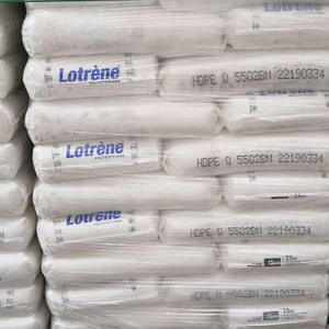 Matériau en résine industrielle, y compris des granulés noirs en HDPE, pour la fabrication d'articles en plastique, avec un emballage sécurisé dans des sacs, livraison rapide - Product Image 2