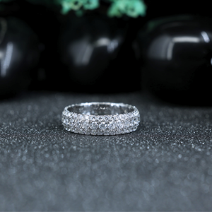 Anillo de Lujo con Pavé de Moissanita, Plata de Ley 925, Banda de Diamantes de Moissanita, Anillo de Boda para Mujer, Anillo Completo con Pavé, Joyería al por Mayor - Product Image 5