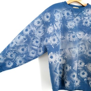 Sweat-shirt vintage délavé bleu avec imprimé soleil, coupe oversize, col rond, unisexe, streetwear, effet délavé à l'acide, vente en gros - Product Image 2