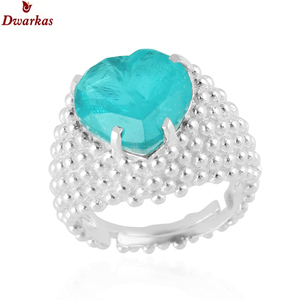 Anillos hechos a mano con piedras preciosas de alta calidad, plata de ley 925, cuarzo doblet color Paraíba con textura de corazón. - Product Image 1
