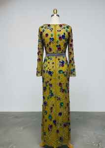 ชุดเดรสปักลายดีไซน์เนอร์รุ่นล่าสุดขายดีสำหรับผู้หญิง ผลิตจากผ้าพรีเมียมสำหรับงานแต่งงาน มีจำหน่ายสำหรับขายส่ง - Product Image 5