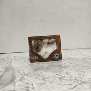 Cartera vintage de cuero genuino para hombre con ventana de identificación, monedero corto con decoración floral - Product Image 5