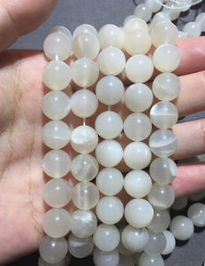 Perles de cristal naturel |   Onyx noir, œil de tigre, œil de chat |   Pierre précieuse de guérison de 6 mm et 8 mm |   Bijoux en gros de la marque Round FE pour la fabrication de bijoux en vrac - Product Image 2
