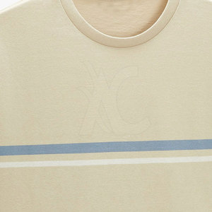 Camiseta Moderna de Estilo Oversize para Hombre, Diseñada para un Ajuste Relajado con Material Resistente y Estilo Cómodo, Ideal para Uso en Exteriores - Product Image 6