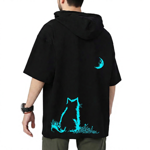 เสื้อยืดโอเวอร์ไซส์มีฮู้ดสีดำสำหรับผู้ชายพร้อมลายพิมพ์แมวและดวงจันทร์แขนสั้นเสื้อผ้าฝ้ายลำลอง - Product Image 3