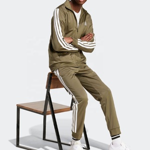 Nuevo Conjunto Deportivo de Alta Calidad Personalizado al por Mayor para Hombre, Talla Grande, Invierno, Tecnología Deportiva, Secado Rápido, Transpirable, para Correr - Product Image 3