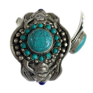 White Silver Plated <b>Copper</b> Alloy Heart Romantic Turquoise Inlay Cuff <b>Bracelets</b> for Unisex - Product Image 4