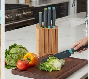 Premium Wooden Knife Rack with Block Durable Storage Rack Elegant Design Ideal For Kitchen Knives - Product Image 1