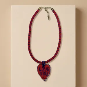 Collier pendentif étoile perlé fait main jaune avec caractère rouge, style unisexe mignon, chaîne plaquée or - Product Image 4