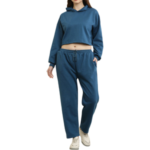 Best Quality Women's Cropped Tracksuits Customized Design Breathable Solid Color Crop Sets for Winter Cheap Price - Product Image 4