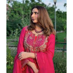 Tenue de fête pour femmes ensemble de costume de travail brodé - Product Image 4