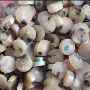 Botones de Cuerno Marrón Hechos a Mano, Ecológicos y Personalizados al por Mayor, Botones Lisos de Primera Calidad para Ropa a Precio Económico - Product Image 5