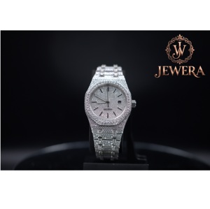 Reloj Mossinate de Acero Inoxidable Plateado de Alta Calidad, Elegante y Resistente al Agua con Diamantes Genuinos para Uso Diario - Product Image 1