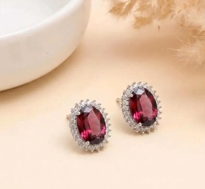 Pendientes de Aro de Cuarzo Rosa y Latón, Chapados en Oro Blanco de 14K, Forma de Bola Vintage, para Fiestas y Uso Diario, a Precio de Fábrica - Product Image 1