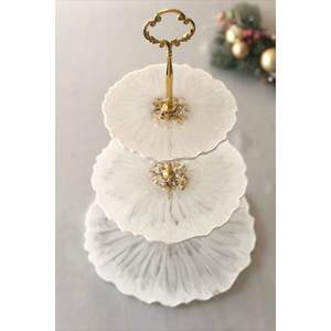 Support à gâteau en résine pour décoration artistique de la maison, vaisselle de fête et décorations de table - Product Image 1