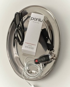 Bandeja Decorativa Ovalada de Metal, Diseño Contemporáneo, Plateada, para Almacenamiento de Cosméticos, Bandeja de Servicio, Pieza Única - Product Image 4